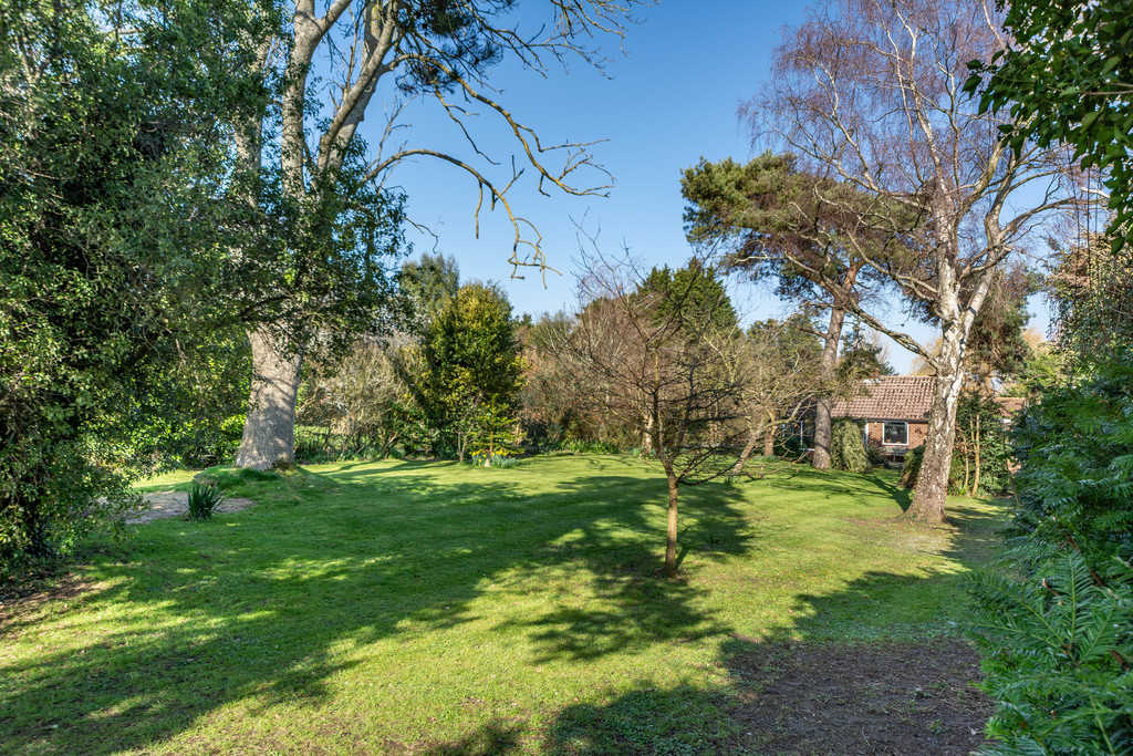 5 Bedroom Property For Sale, Yapton Road Barnham Pegasus Properties