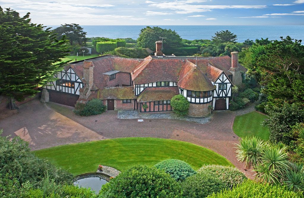 Pegasus Properties Estate Agents Houses For Sale Arundel, West Sussex